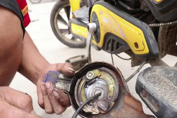 台州市电动车刹车故障